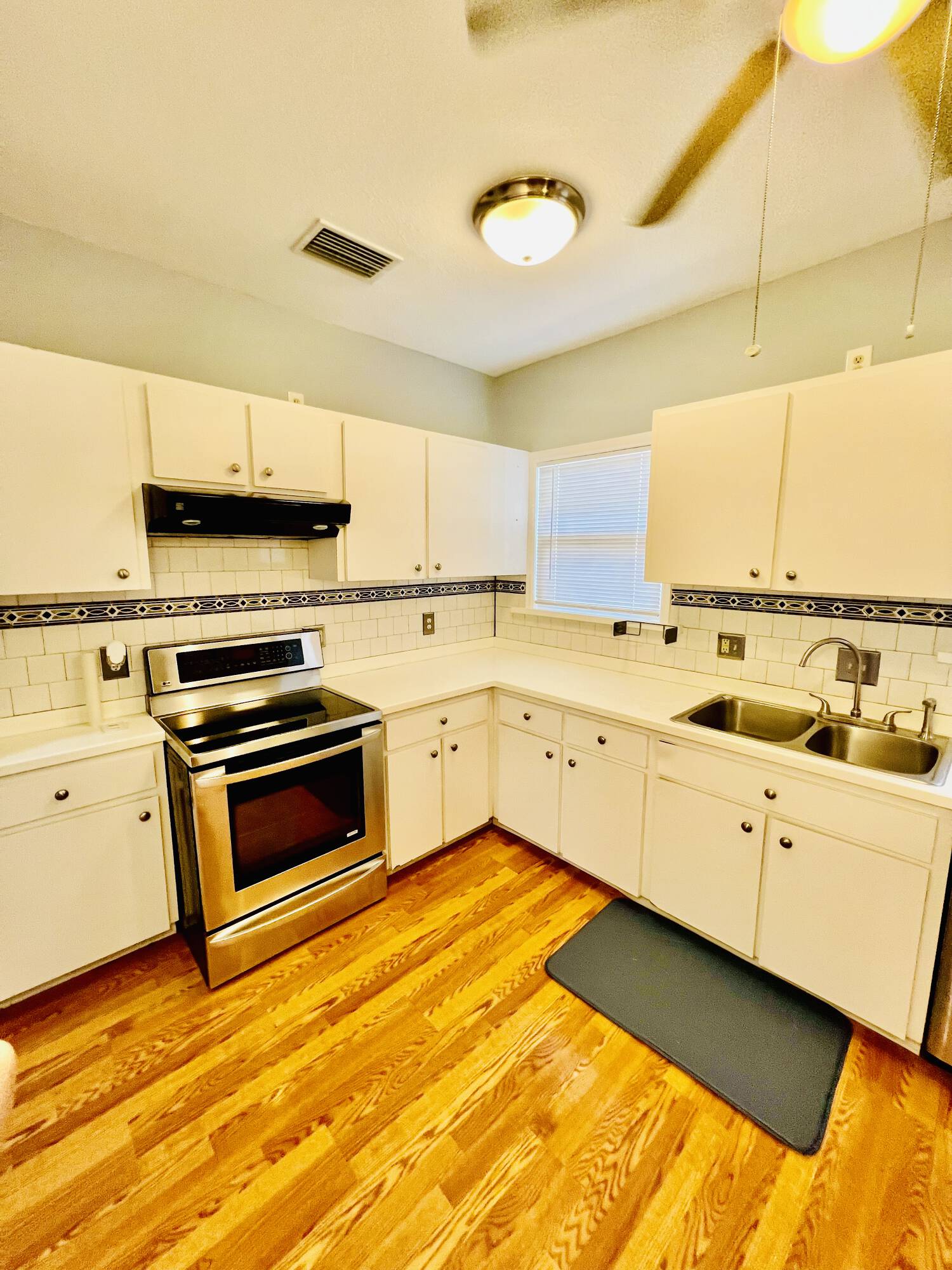 Commercial Property for Sale in St Petersburg Florida 33705